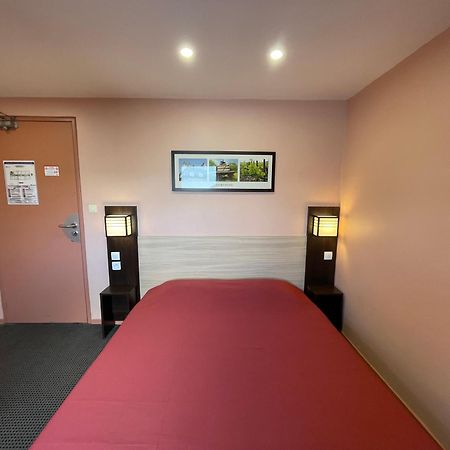 Brit Hotel St-Quentin/Nord Fayet (Aisne) Exterior foto