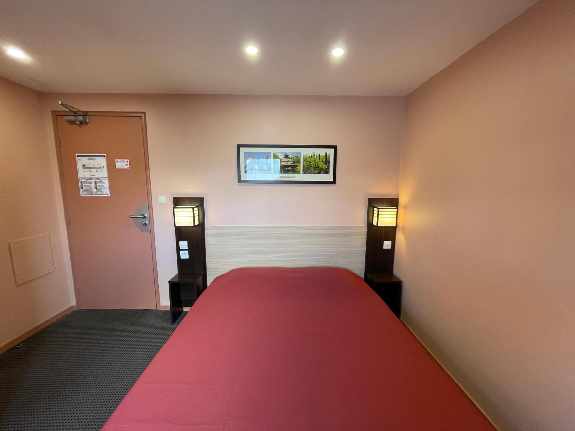 Brit Hotel St-Quentin/Nord Fayet (Aisne) Exterior foto